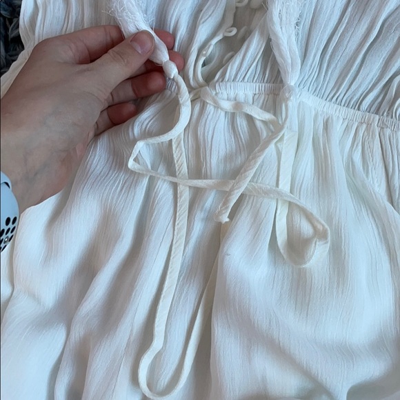 Uo boho embroidered romper - Picture 7 of 9